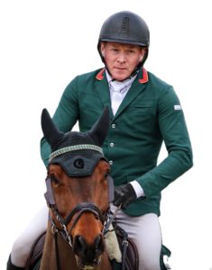 Mario Walter Pferd Mufasa Gewinn Grand Prix